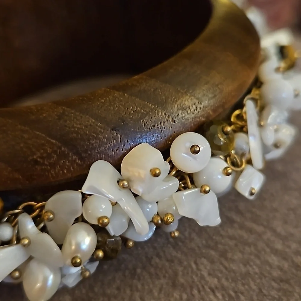 VTG Wood Mother of Pearl Bauble Cha Cha Bangle Mermaidcore Chunky Bracelet